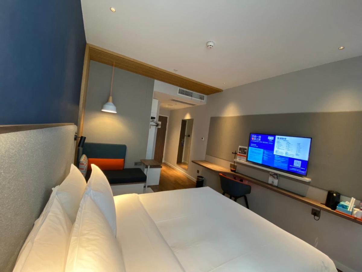 Holiday Inn Express Shanghai Tangzhen By Ihg - 20 Mins To Disney Land מראה חיצוני תמונה