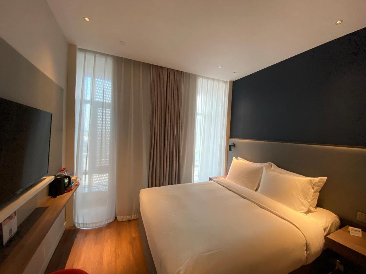 Holiday Inn Express Shanghai Tangzhen By Ihg - 20 Mins To Disney Land מראה חיצוני תמונה