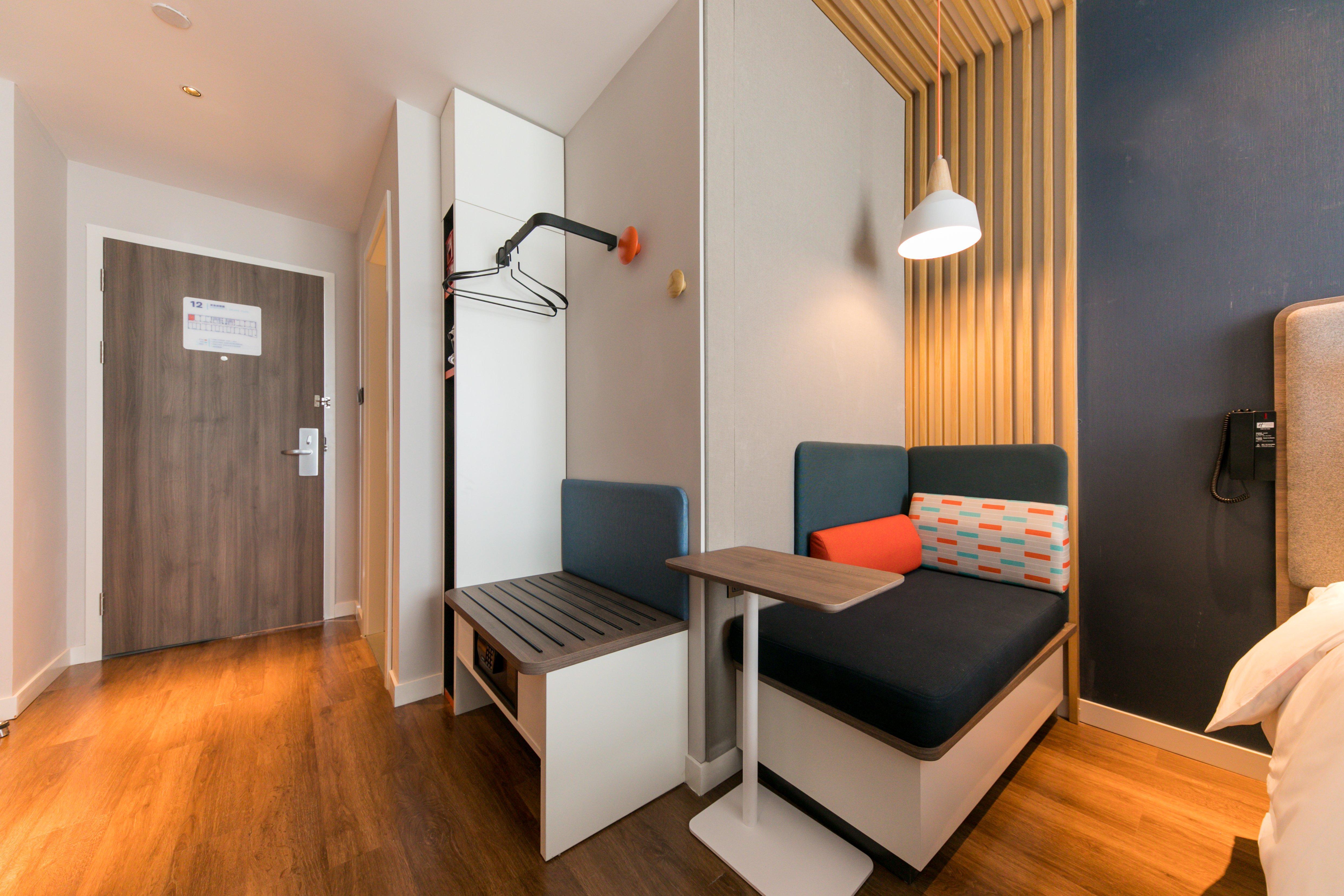 Holiday Inn Express Shanghai Tangzhen By Ihg - 20 Mins To Disney Land מראה חיצוני תמונה