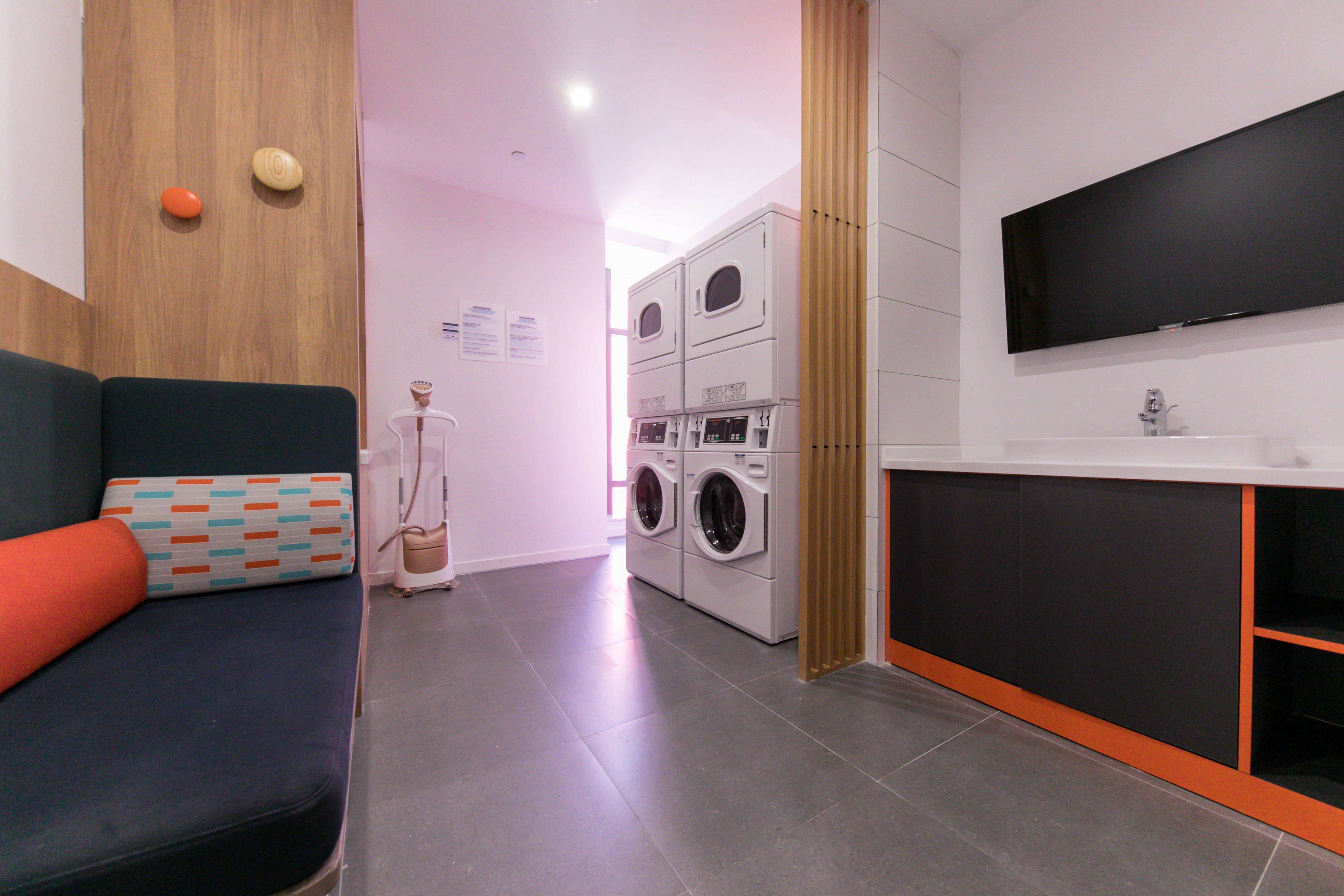 Holiday Inn Express Shanghai Tangzhen By Ihg - 20 Mins To Disney Land מראה חיצוני תמונה