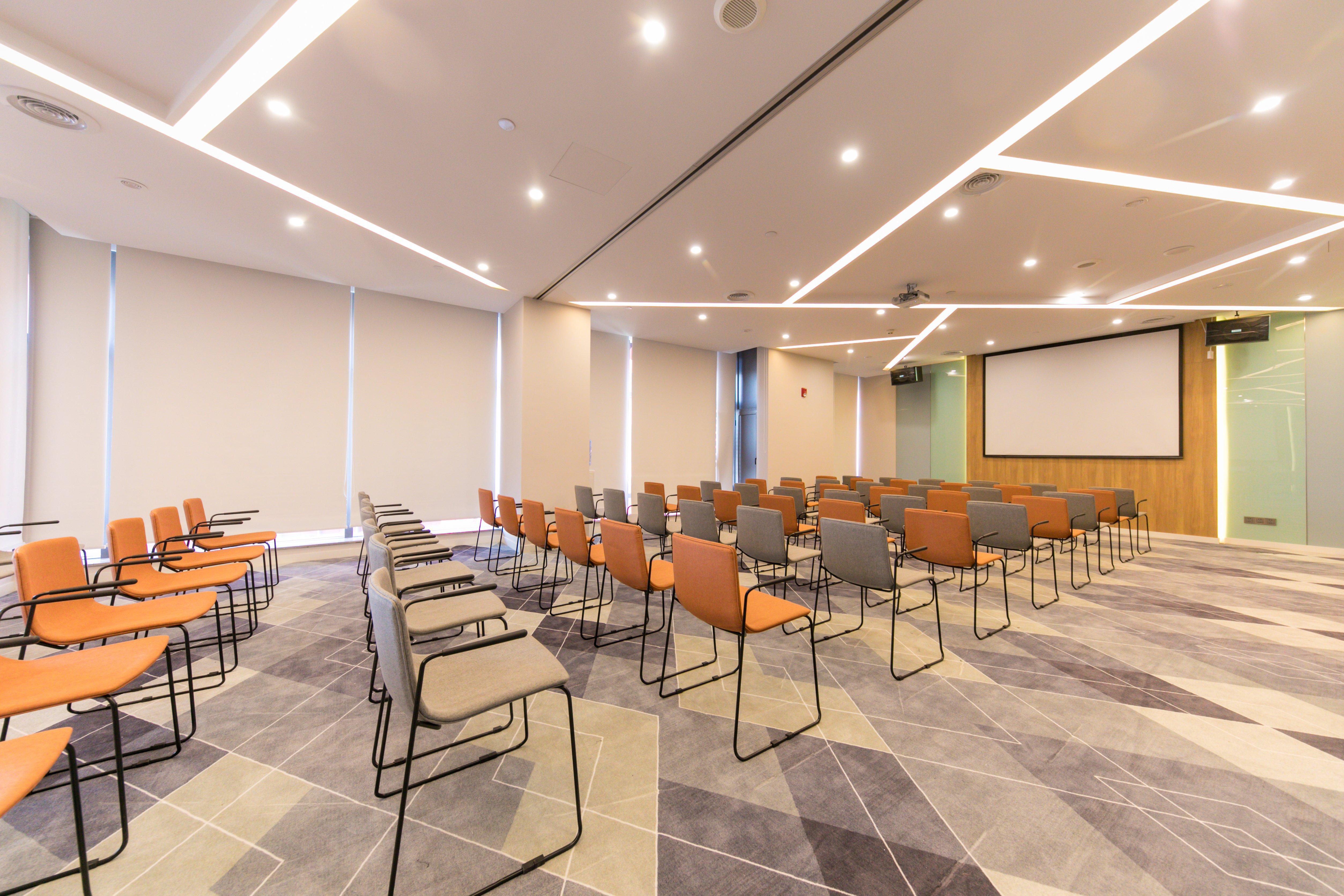 Holiday Inn Express Shanghai Tangzhen By Ihg - 20 Mins To Disney Land מראה חיצוני תמונה